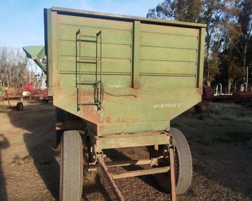 Metalurgica Argentina de 8