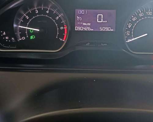 Peugeot 2008 Feline 1.6 2018 90.600km 1 Mano $17.599.000 R/M