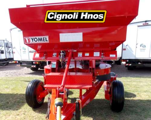 Fertilizadora Yomel Control 3024 A/p.