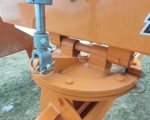 Niveladora Dos Ruedas Liviana N.a.m. 3000 Metalbert