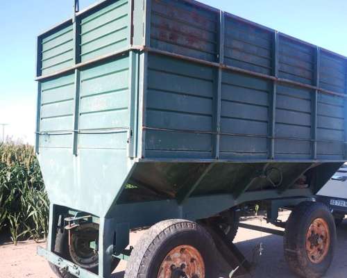 Tolva Semillera de 8 TN