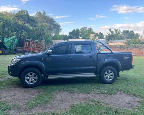 Hilux SRV 4X4 2011 Inmaculada