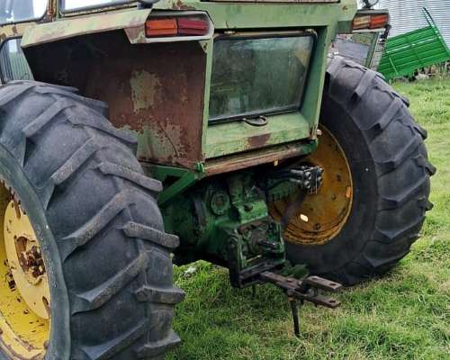 Vendo John Deere 3530