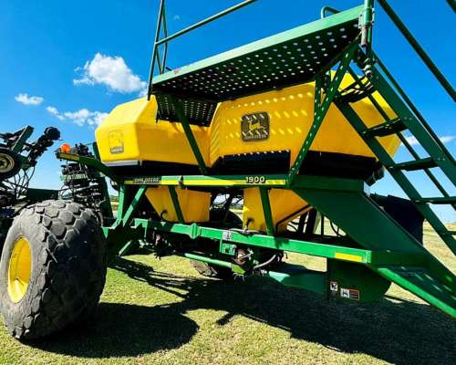 Sembradora John Deere AIR Drill de 9 Mts año 2001.