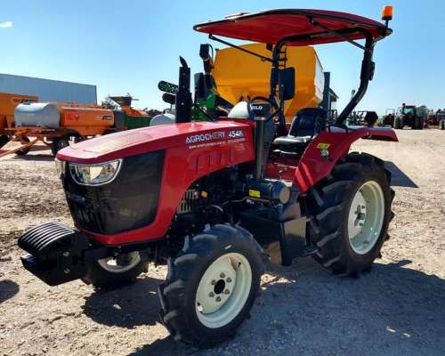 Tractor Chery Rk404-a World 45 HP con Techo
