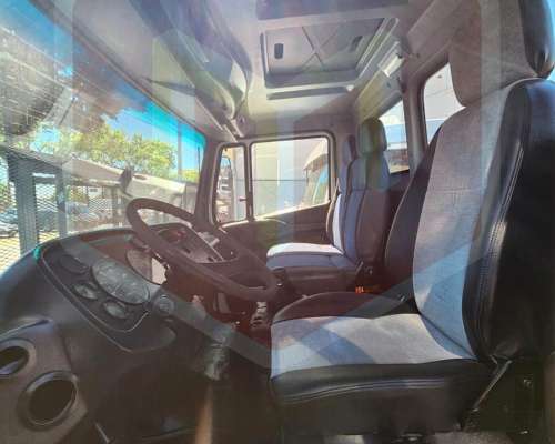 Mercedes Benz Atron 1720 Modelo 2014