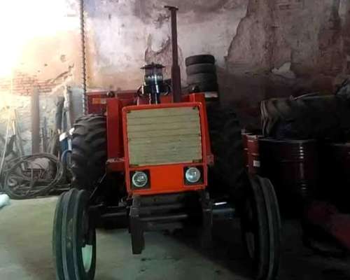 Fiat 780 Plus , 3 Puntos, Traccion Simple con Hidráulico.