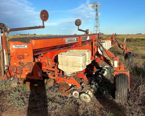 Sembradora Agco Allis AX1210