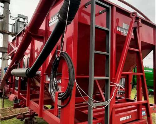 Tolva Semilla y Fertilizante Acepla de 10 Toneladas