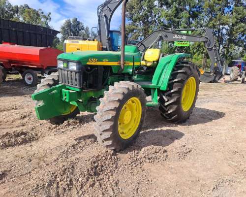 John Deere JD5705 75hp 4X4