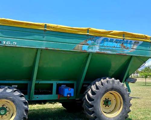 Autodescargable Ombu ATA 16.5 TN. año 2006.