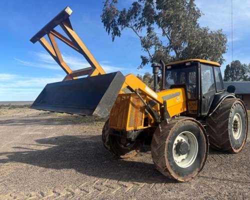 Bh 165, 4x4, 2007, 7.100kg, Marca Valtra