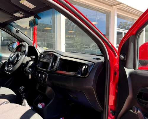 Fiat Strada D/C 1.4 Endurance año 2022 Rojo. con 141.000km.