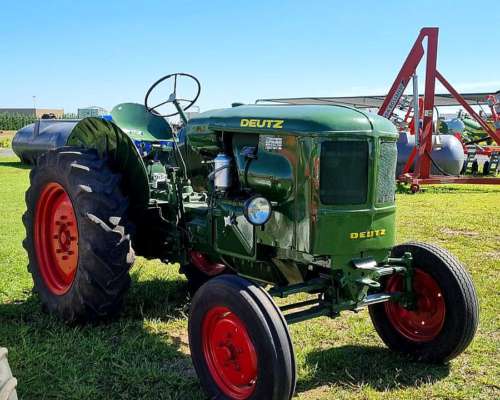 Tractor Deutz A40 con Levante de 3 Puntos