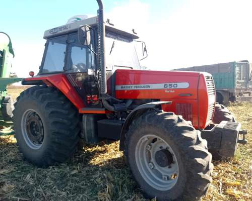 Tractor Massey Ferguson 650 año 2003