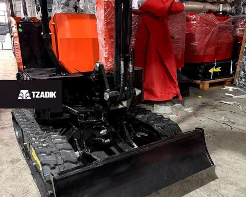 Excavadora Compacta con Orugas de Goma de 1t