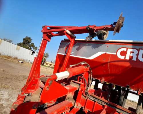 Sembradora Crucianelli Gringa V de 12 a 52 cm Doble Fertil