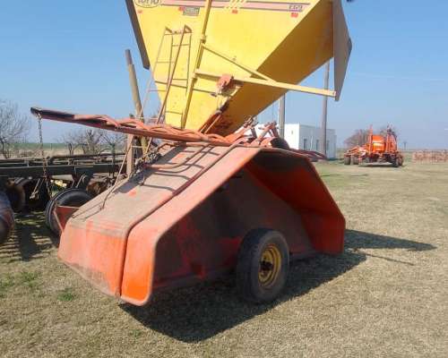 Embolsadora de Granos Loyto EG9 año 2006