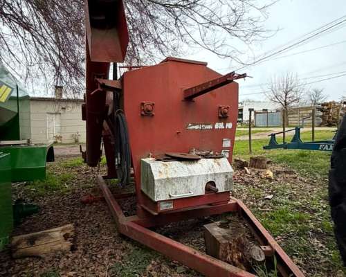 Mixer Acepla de 1500 Kg