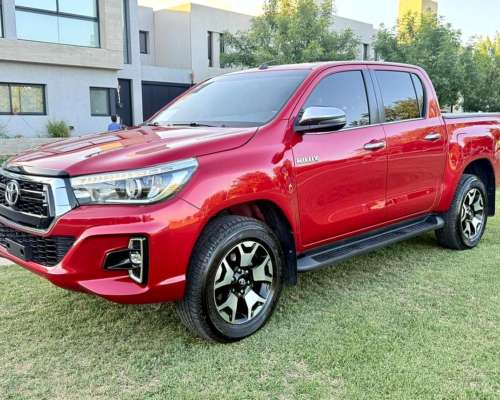 Toyota Hilux 2.8 4X4 TDI SRX AT 177cv 2019 U$33.999 R/M Fcio