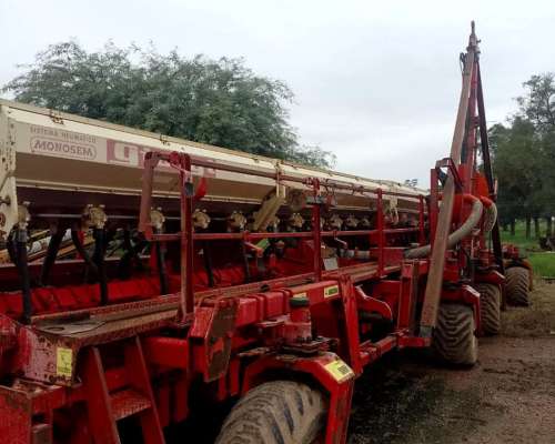 Sembradora Georgi Precisa 8000 24 X 52 Surcos Neumatica