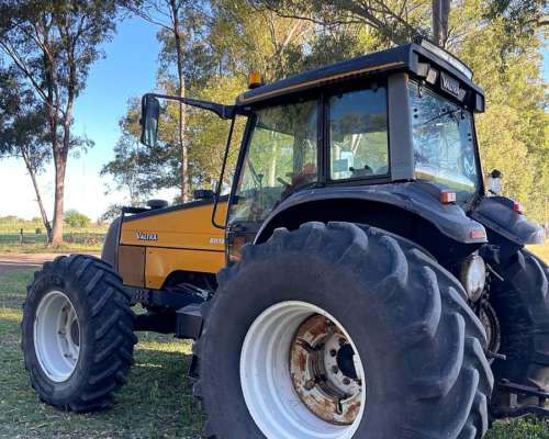 Tractor Valtra BH 160 Usado
