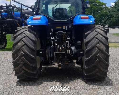Tractor New Holland T7.205, año 2016