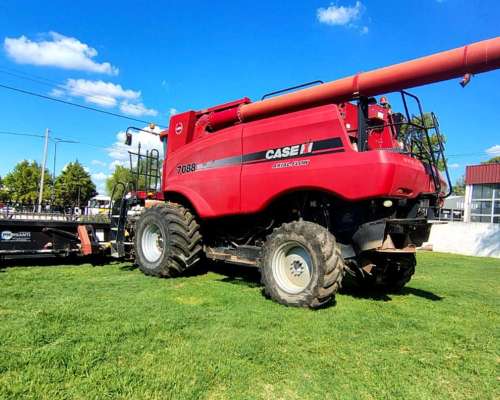 Cosechadora Case IH 7088 año 2012