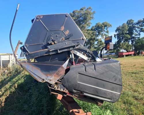Cabezal Case IH Modelo 2020 año 2012 de 35 Pies con Carro