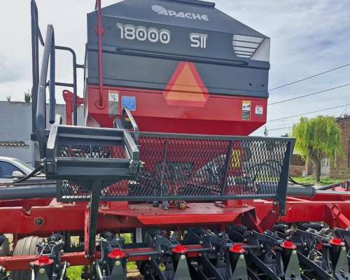 Sembradora Apache 18000 AIR Drill - 29 a 20 y Soja a 40