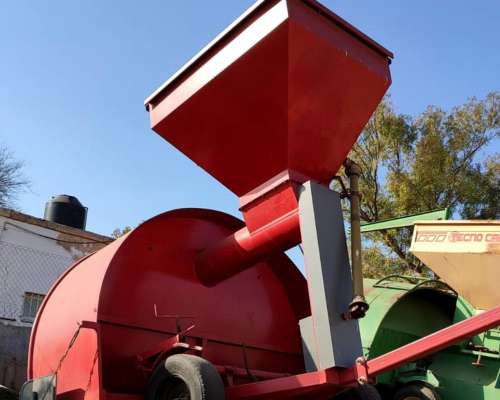 Embolsadora de Granos Marca Ferrucci