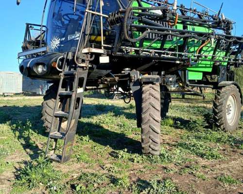 Pulverizadora Metalfor 3200 + Piloto John Deere + 9 Cortes