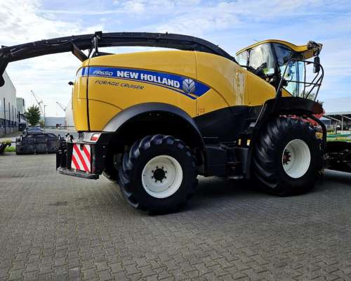 Picadora de Forraje New Holland FR650 con Kemper 475plus