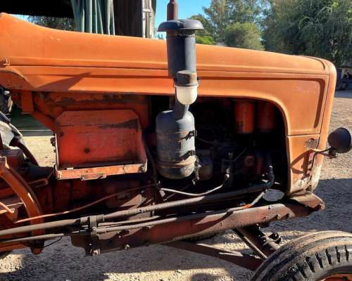 Tractor Fiat Superson .