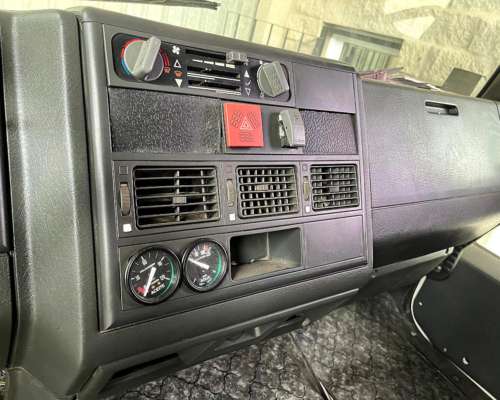 Chasis con Cabina Iveco