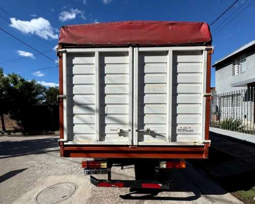 Mercedes Benz Accelo 815/37/39 Frontal 2017 Diesel