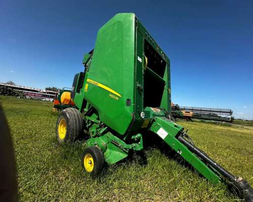 Rotoenfardadora John Deere 460m
