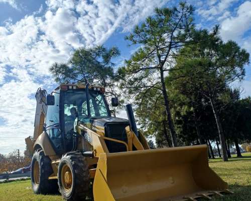 Retroexcavadora Caterpillar 420 e
