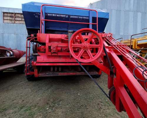 Cosechadora Colombo - 2 Hileras - Cinta de Descarga