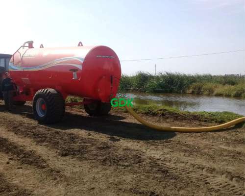 Estiercolera con Bomba de Vacio BV-10.000 Lts. Secman