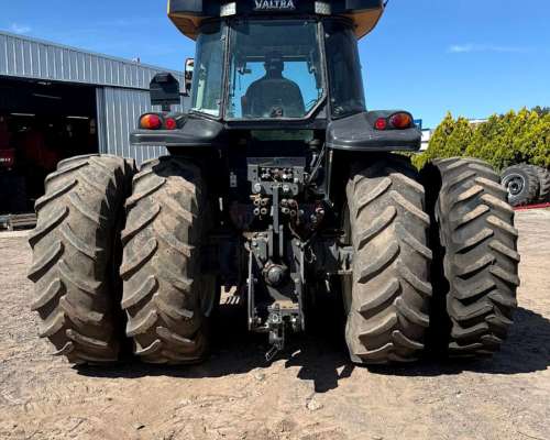 Tractor Valtra BT 190