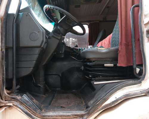 Scania 210 Modelo 95