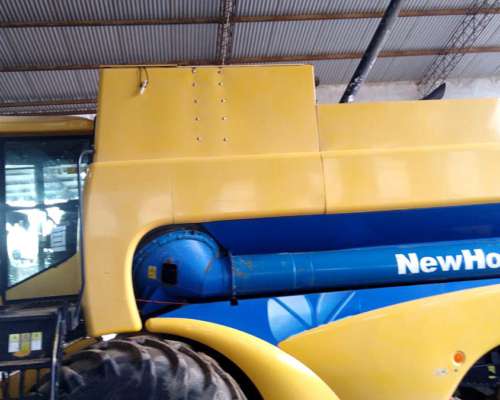 New Holland CS 660 - Modello 2006