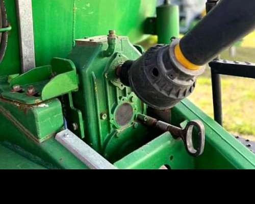 Vendo Mixer Montecor Vertical. Permuto por Hacienda