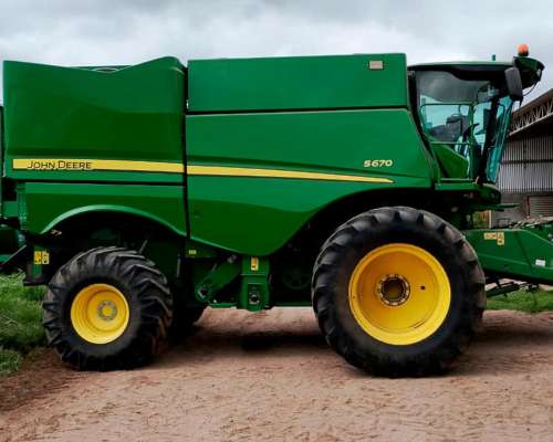 John Deere S670 SD