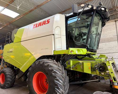 Cosechadora Claas Tucano 560 Usada
