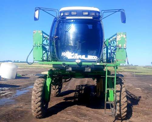 Pulverizadora Autopropulsada Metalfor 3200