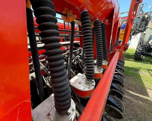 Sembradora Metar 4200 año 2015