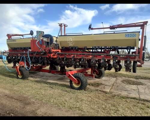 Sembradora Gherardi G300 Autotrailer