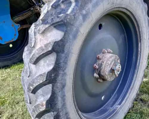 Pulverizadora Khun Modelo Stronger 3030 año 2014